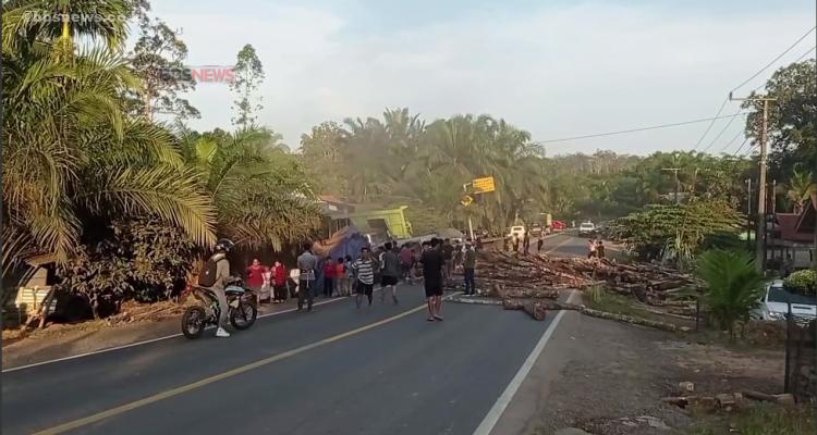 Kecelakaan Maut Libatkan Banyak Kendaraan dan Tenda Hajatan di Musi Banyuasin, Satu Tewas